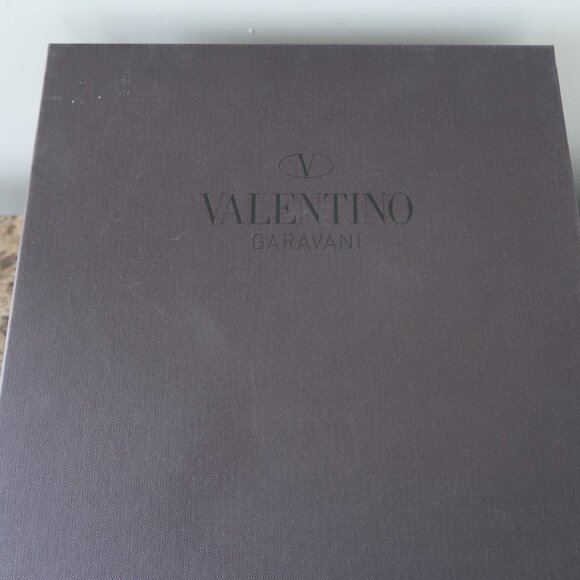 Valentino Garavani Heroes Reflex Black Sneakers - Picture 3 of 13